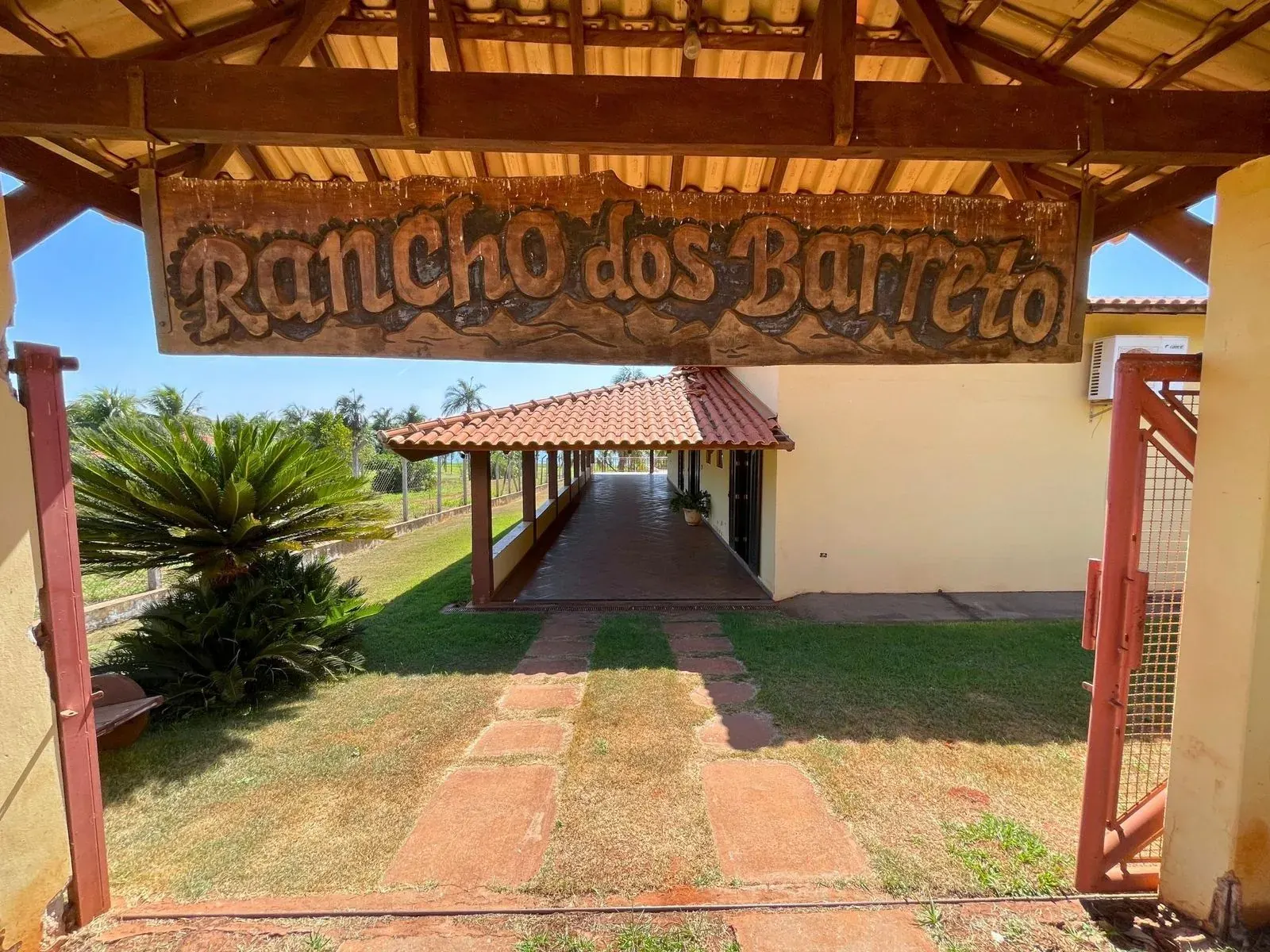 Piscina do Rancho Araçatuba